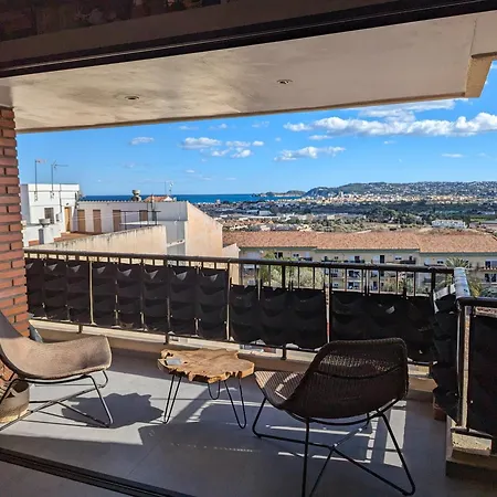 Apartment Modern Penthouse With Amazing Sea Views In The Heart Of Old Town *